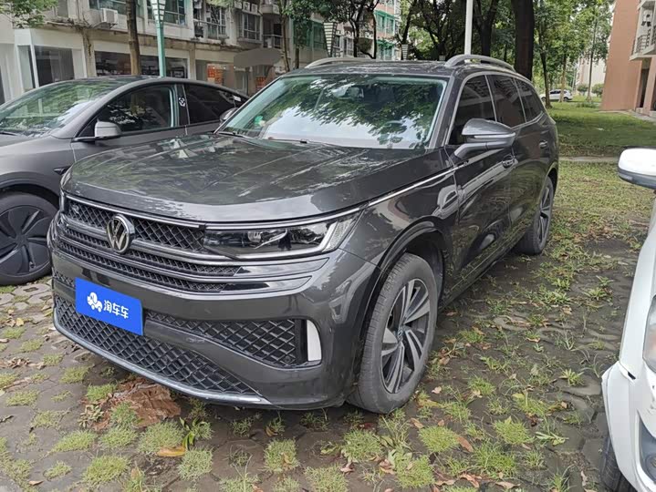 Volkswagen Tavendor, 2023 — купить в Твери под ключ