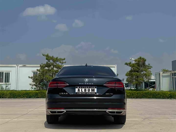 Volkswagen Phideon, 2023 — фото 5 из 9