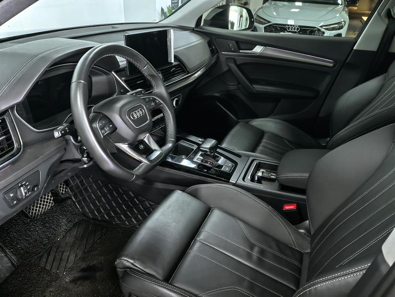 Audi Q5L Sportback, 2021 — фото 8 из 11