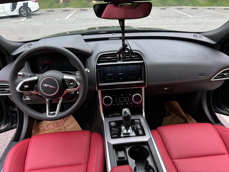 Jaguar XE L, 2022 — фото 7 из 12