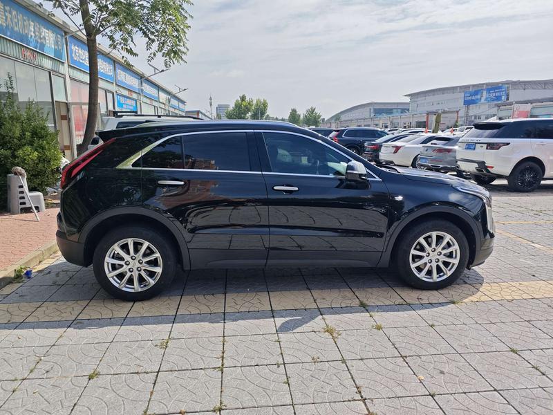 Cadillac XT4, 2023 — фото 5 из 9