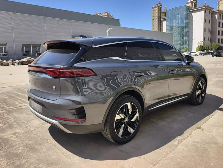 BYD Tang Hybrid/EV, 2024 — фото 3 из 9