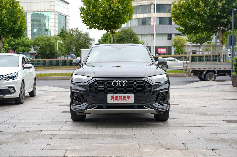 Audi Q5L, 2024 — фото 2 из 11