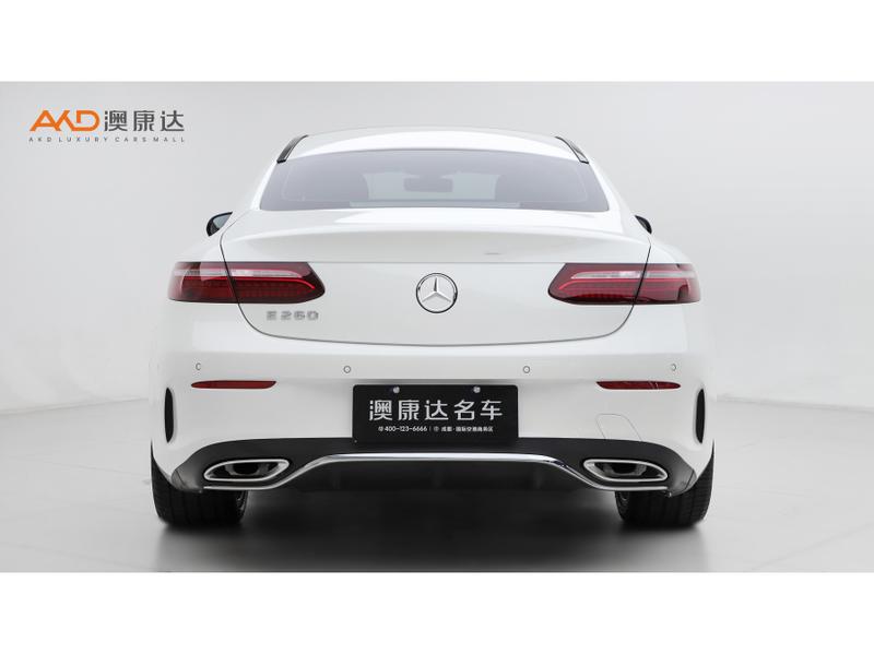 Mercedes-Benz E-Class, 2023 — фото 3 из 10