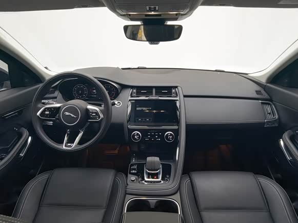 Jaguar E-Pace, 2023 — фото 2 из 9