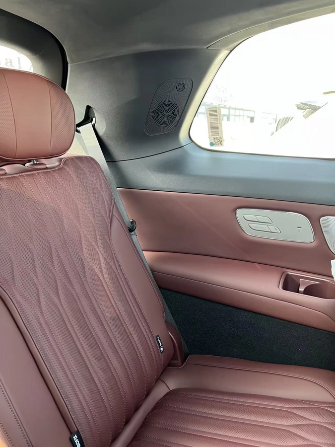 Geely Galaxy M9, 2025 — фото 10 из 12