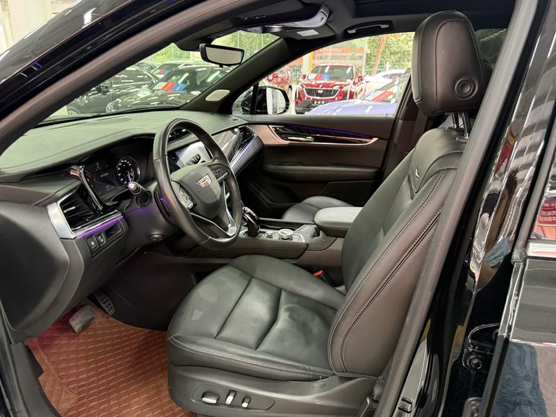 Cadillac XT6, 2023 — фото 12 из 12