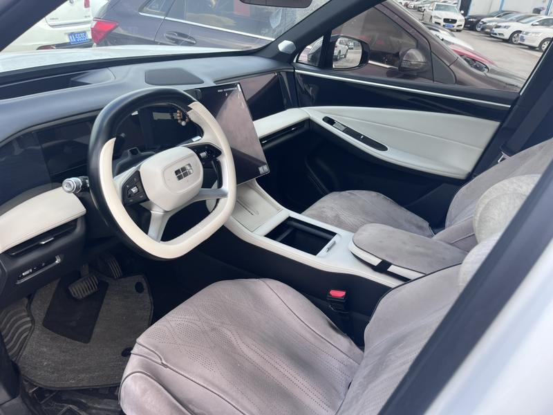 Geely Galaxy L7, 2023 — фото 6 из 9