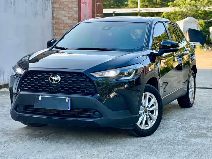 Toyota Corolla Cross, 2022 — купить в Белгороде под ключ