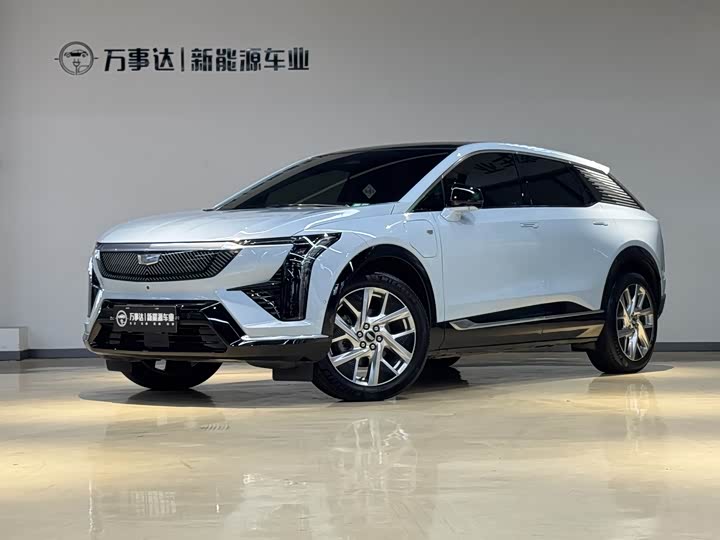 Cadillac Optiq, 2024 — купить в Курске под ключ