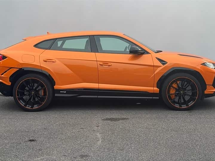 Lamborghini Urus, 2025 — фото 4 из 9
