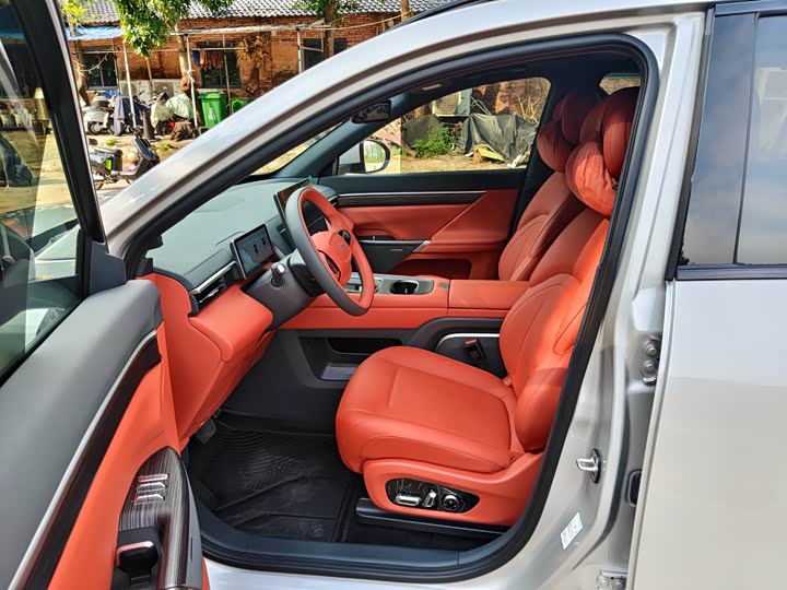 Dongfeng Yipai eπ 008, 2024 — фото 9 из 9