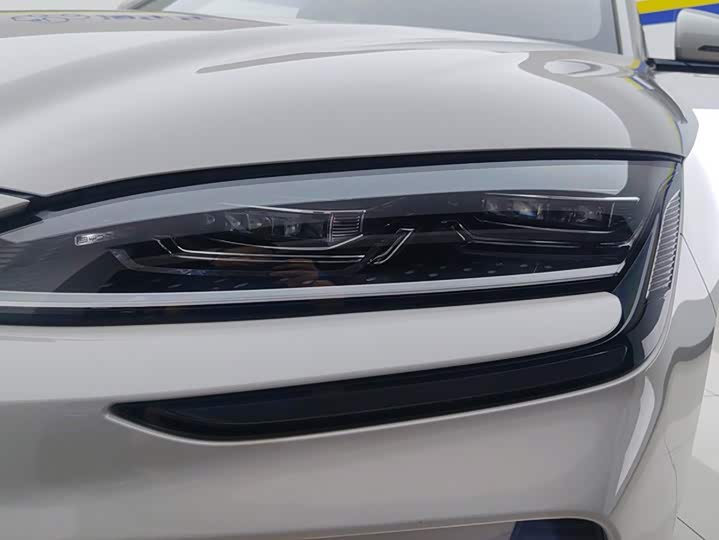 BYD Song Plus Hybrid/EV, 2023 — фото 5 из 9