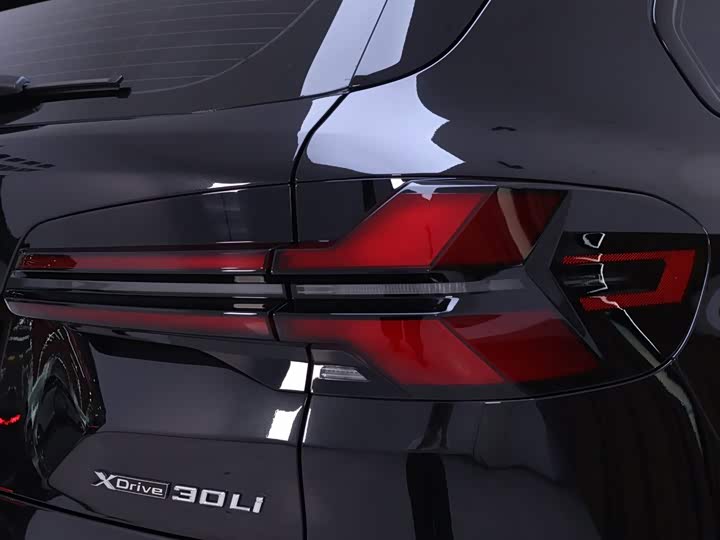 BMW X5, 2025 — фото 9 из 9