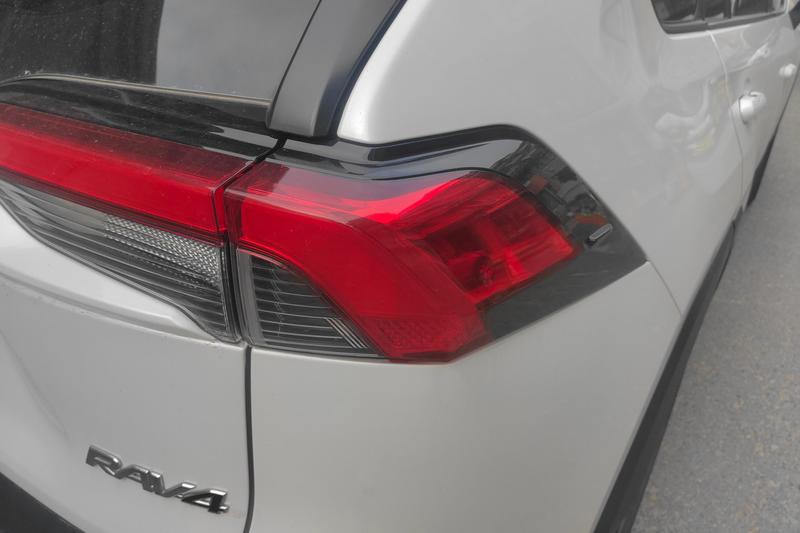 Toyota RAV4, 2023 — фото 5 из 12