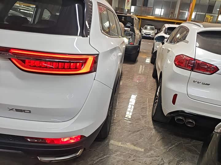 Jetour X90, 2024 — фото 8 из 9