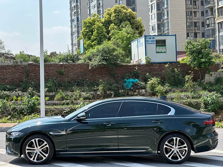 Jaguar XE L, 2023 — фото 8 из 9