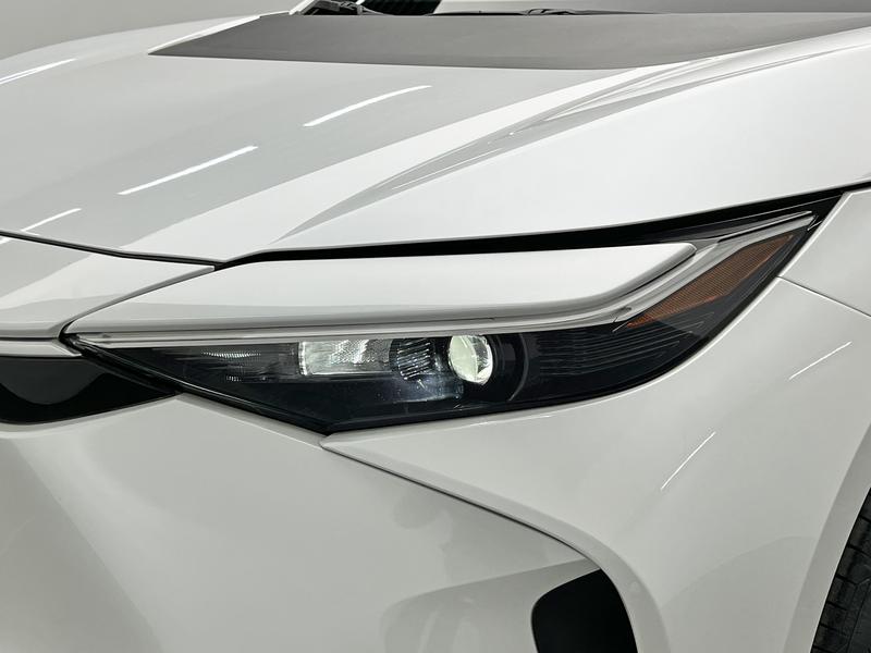 Toyota bZ4X Platinum, 2026 — фото 9 из 12