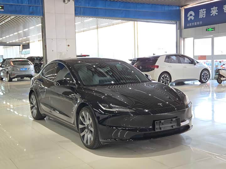 Tesla Model 3, 2023 — фото 3 из 9