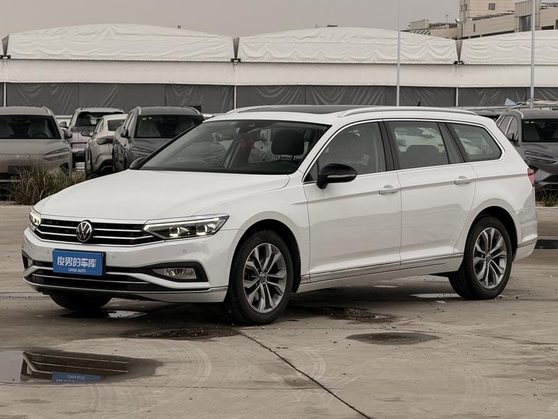 Volkswagen Passat Variant, 2022 — купить в Санкт-Петербурге под ключ