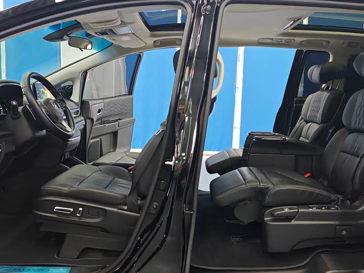 Honda Elysion, 2022 — фото 5 из 9