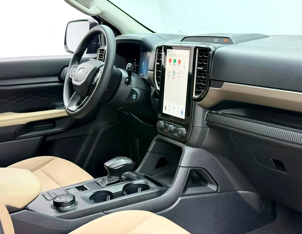 Ford Everest, 2024 — фото 7 из 10