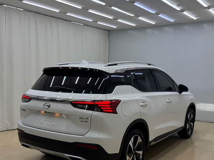 GAC Trumpchi GS4, 2022 — фото 4 из 9