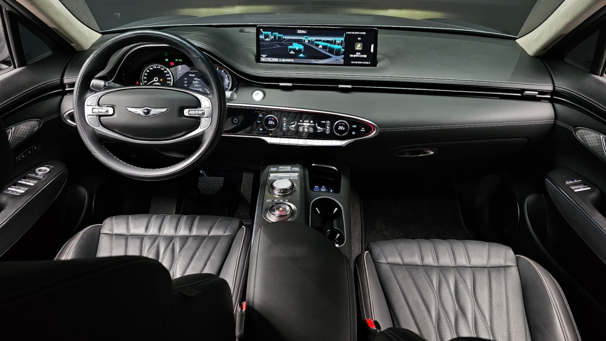 Genesis GV70, 2023 — фото 6 из 12