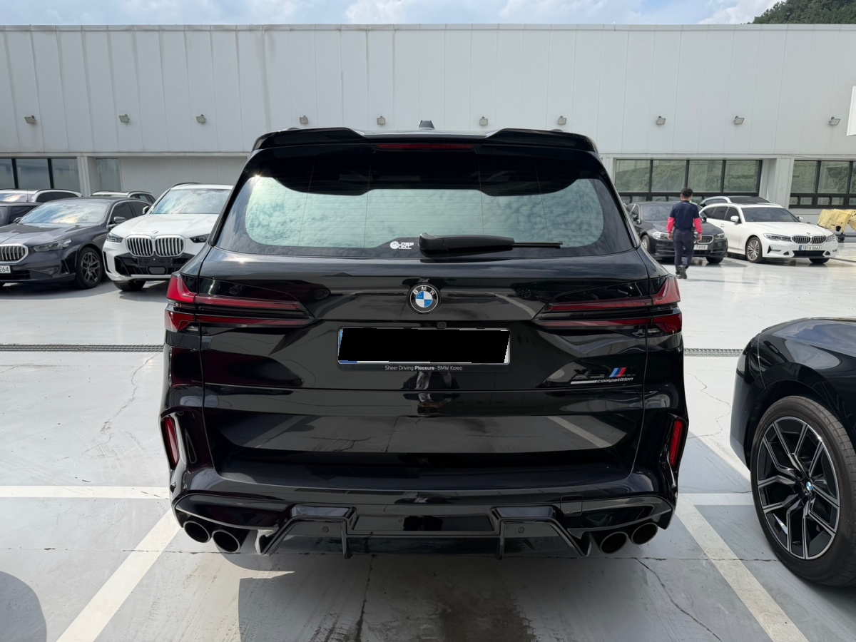 BMW X5 M, 2025 — фото 3 из 6