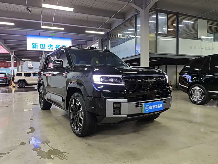 BYD FangChengBao Leopard 8, 2025 — фото 3 из 9