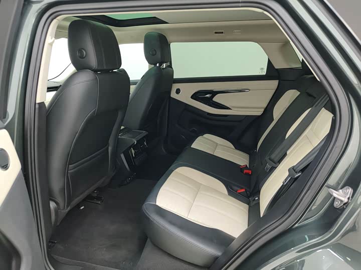 Land Rover Range Rover Evoque L, 2022 — фото 7 из 9