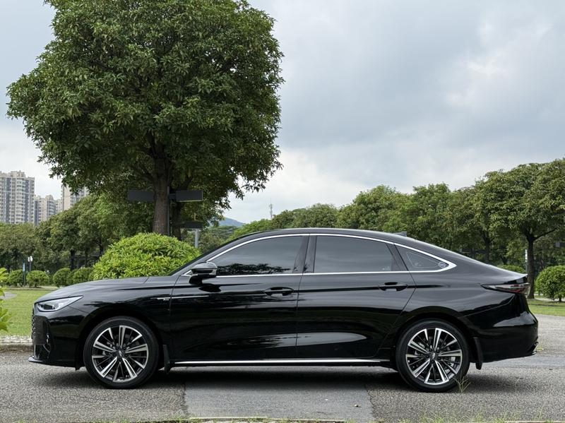 Chery Arrizo 8 Pro, 2025 — фото 4 из 12