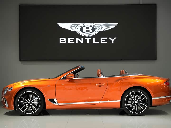 Bentley Continental GT, 2022 — фото 3 из 9