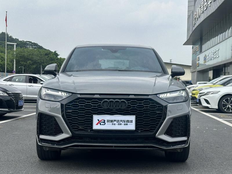 Audi Q5L Sportback, 2023 — фото 2 из 12