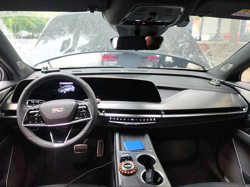 Cadillac XT5, 2025 — фото 10 из 12