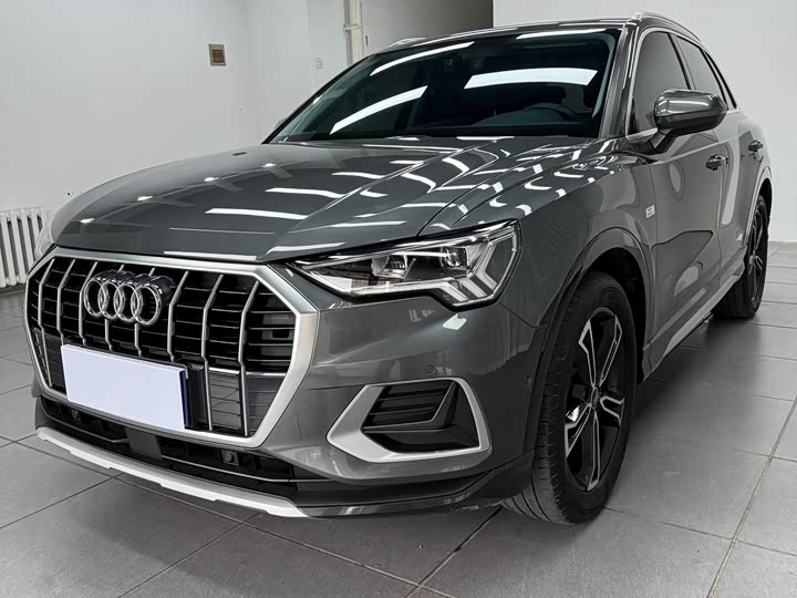 Audi Q3, 2022 — купить в Кирове под ключ