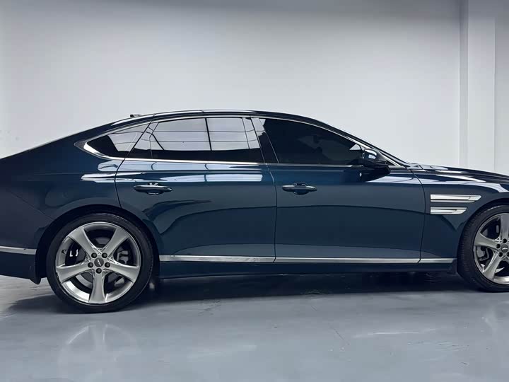 Genesis G80, 2022 — фото 9 из 9