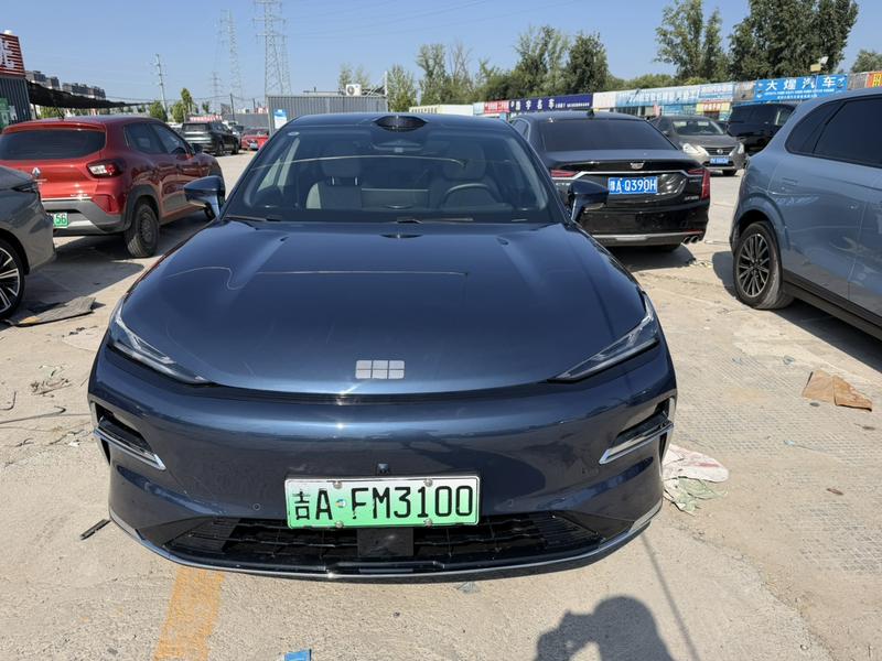 Geely Galaxy Starshine 8 EM-i, 2025 — фото 2 из 10