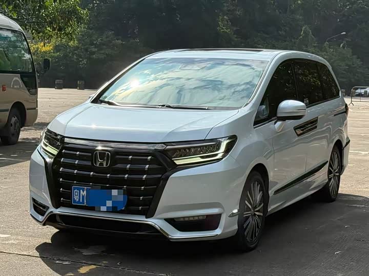 Honda Elysion, 2024 — купить в Смоленске под ключ