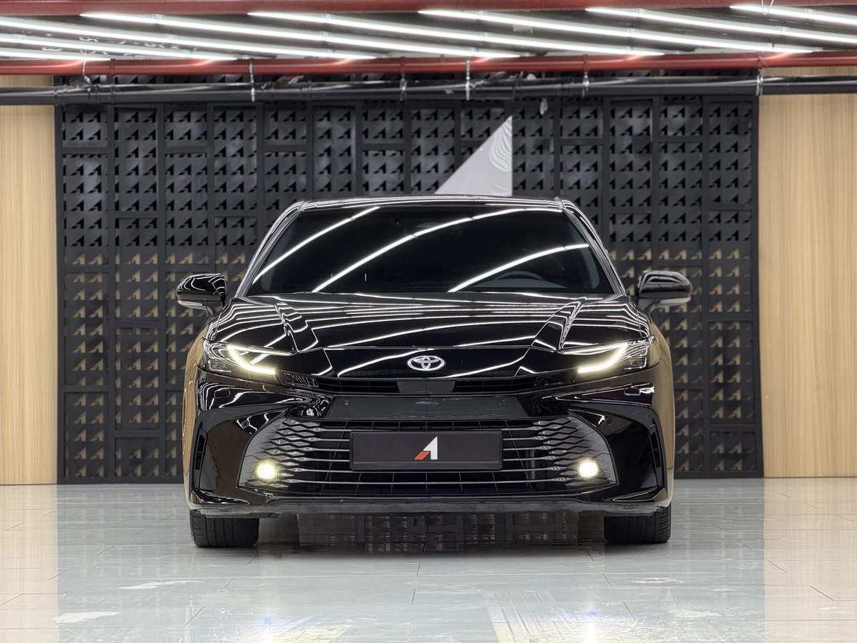Toyota Camry, 2024