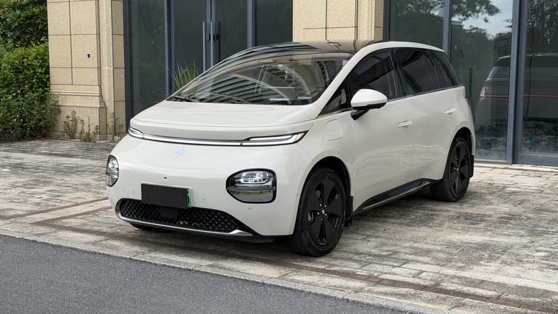 Baojun Yunduo, 2024 — купить в Саратове под ключ