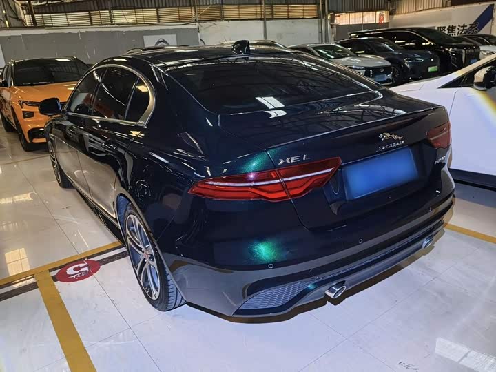 Jaguar XE L, 2022 — фото 5 из 9