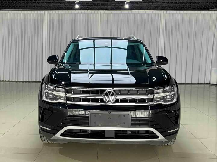 Volkswagen Teramont X, 2024 — фото 2 из 9