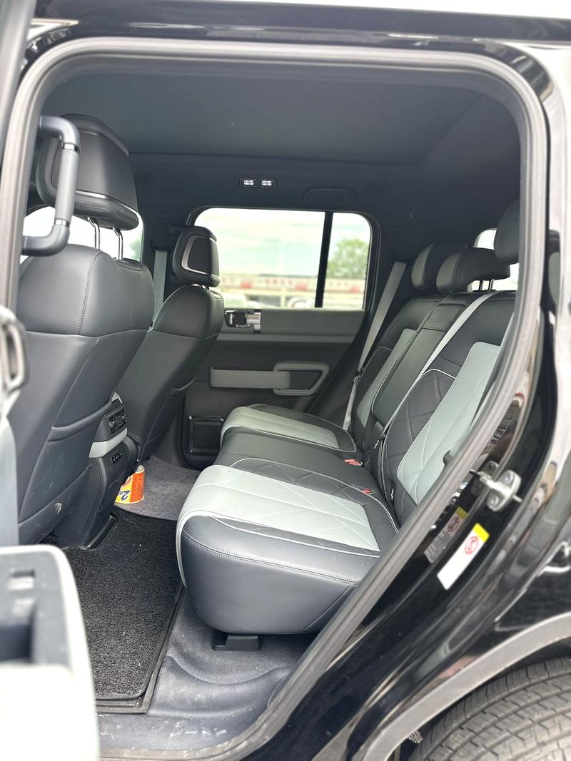 BYD FangChengBao Leopard 5, 2025 — фото 8 из 9