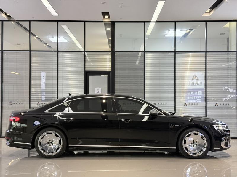 Audi A8, 2022 — фото 6 из 12