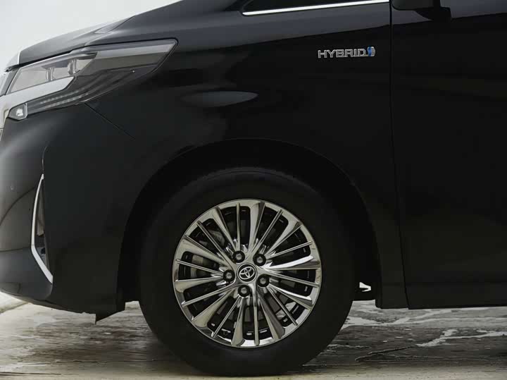 Toyota Alphard, 2021 — фото 4 из 9