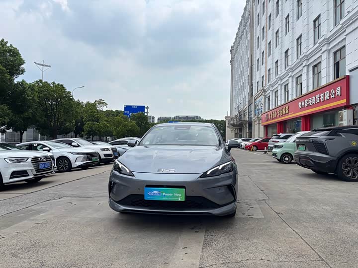 BYD Seal 05 DM-i Hybrid, 2024 — фото 2 из 9