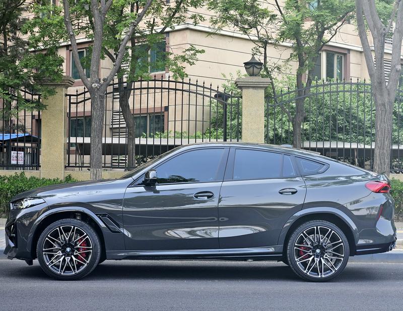 BMW X6 M, 2025 — фото 3 из 12