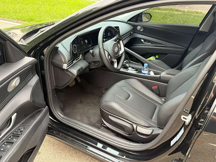 Hyundai Elantra N line, 2025 — фото 8 из 9