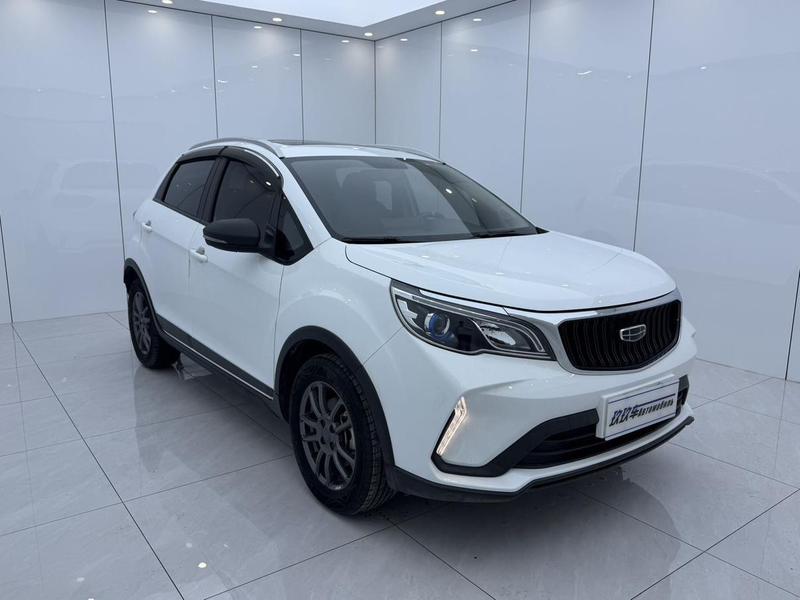 Geely Vision X3, 2021 — фото 3 из 12